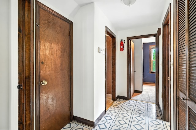 92 Yates St, West Haven, CT 06516 - hall featuring inlaid floor details and light carpet