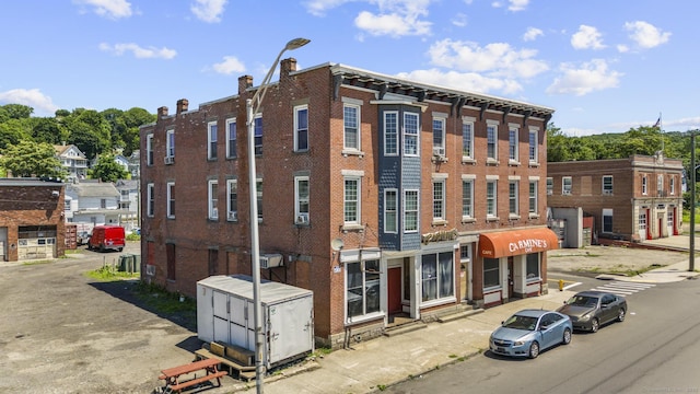473 E Main St, Waterbury, CT 06702 - view of property