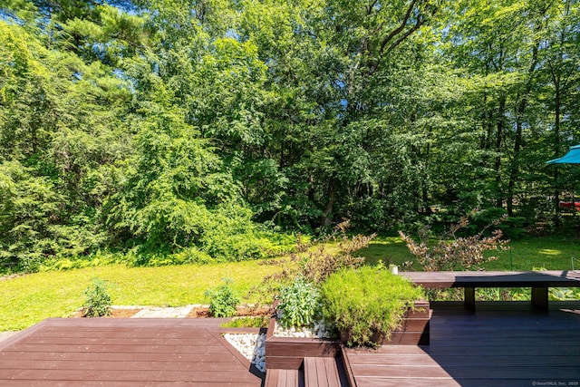 4 Coppergate Rd, East Granby, CT 06026 - deck with a yard