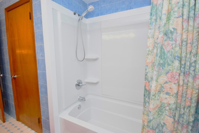 81 Birchwood Dr, Torrington, CT 06790 - full bathroom featuring shower / tub combo with curtain