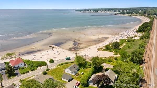 27 Laurelwood Dr, East Lyme, CT 06357 - aerial view of property and surrounding area with expansive coastline