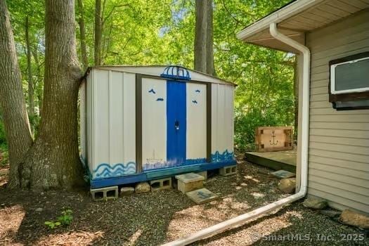 27 Laurelwood Dr, East Lyme, CT 06357 - view of shed