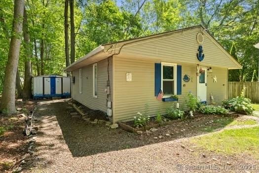 27 Laurelwood Dr, East Lyme, CT 06357 - view of front of home with a storage unit