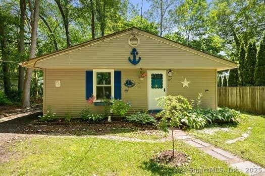 27 Laurelwood Dr, East Lyme, CT 06357 - photo 1
