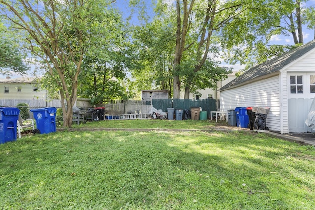19 Plymouth Ave, Norwalk, CT 06851 - view of yard