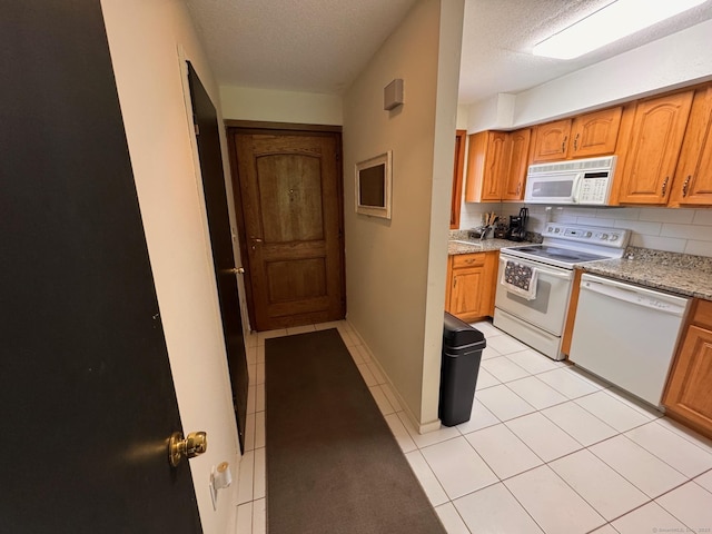 56 Courtland Dr, Groton, CT 06340 - photo 5