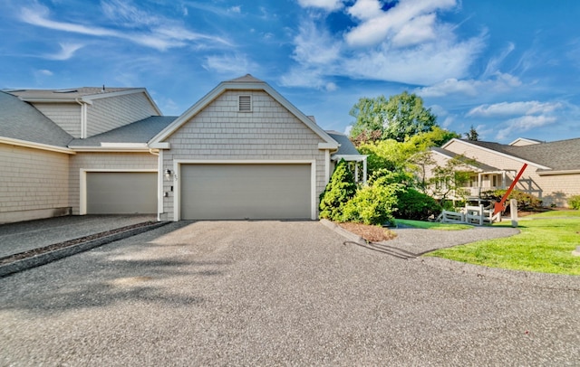 12 Boulevard Dr Unit 27-157, Danbury, CT 06810 - townhome / multi-family property featuring a garage and asphalt driveway