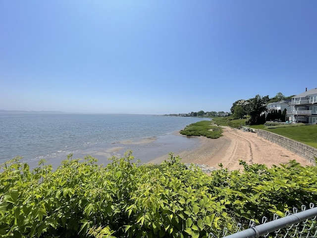 27 Bayview Pl Apt 5, West Haven, CT 06516 - water view