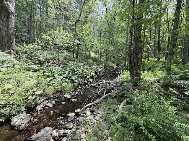 350 Breakneck Hill Rd, Killingly, CT 06241