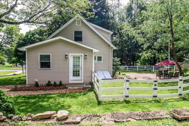 857 Marion Rd, Cheshire, CT 06410 - view of front of home featuring a patio area and view of scattered trees