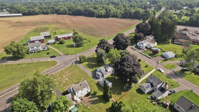 33 Old King St, Enfield, CT 06082 - aerial view of property and surrounding area featuring rural landscape, large plots for crops, and nearby suburban area