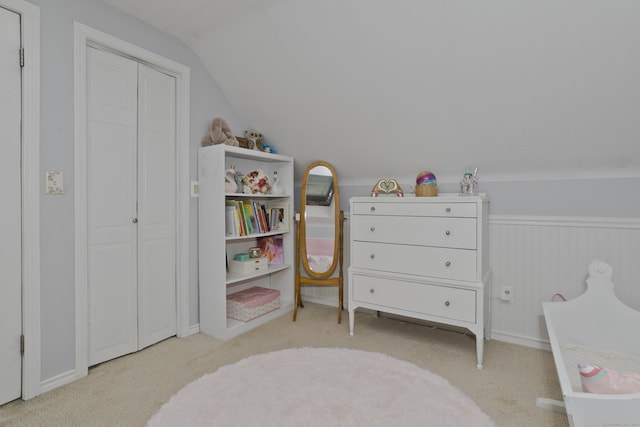 33 Old King St, Enfield, CT 06082 - bedroom with vaulted ceiling and carpet