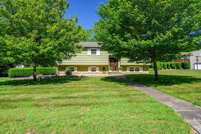 8 Delview Dr, Danbury, CT 06811 - photo 2