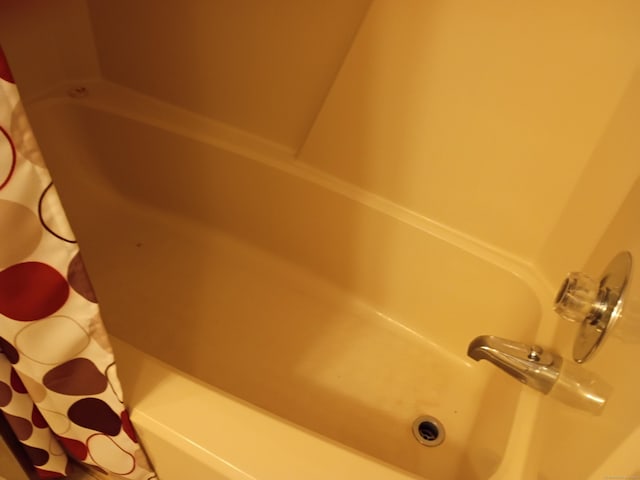 65 Woodland Park, Shelton, CT 06484 - bathroom view
