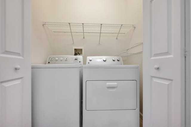 71 Lavender Ln Unit 71, South Windsor, CT 06074 - washroom with washer and dryer