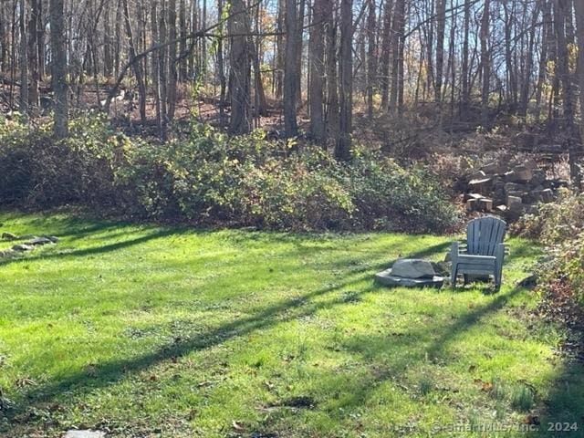 86 Pocahontas Rd, Redding, CT 06896