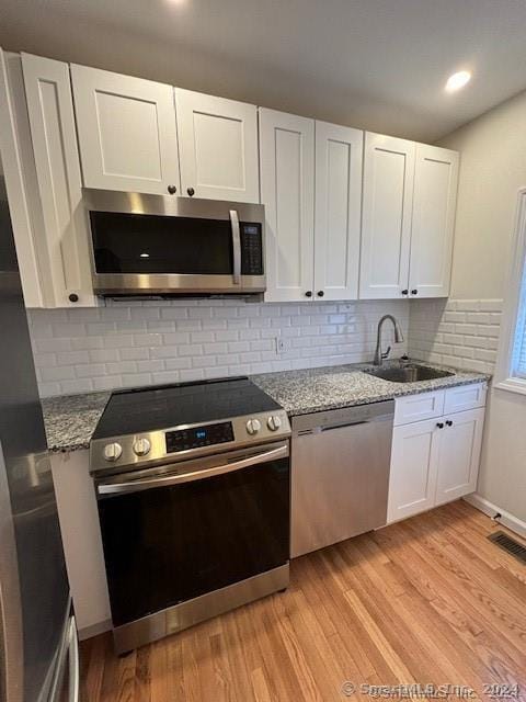 86 Pocahontas Rd, Redding, CT 06896