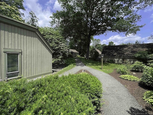 Listing photo 4 - caption unavailable