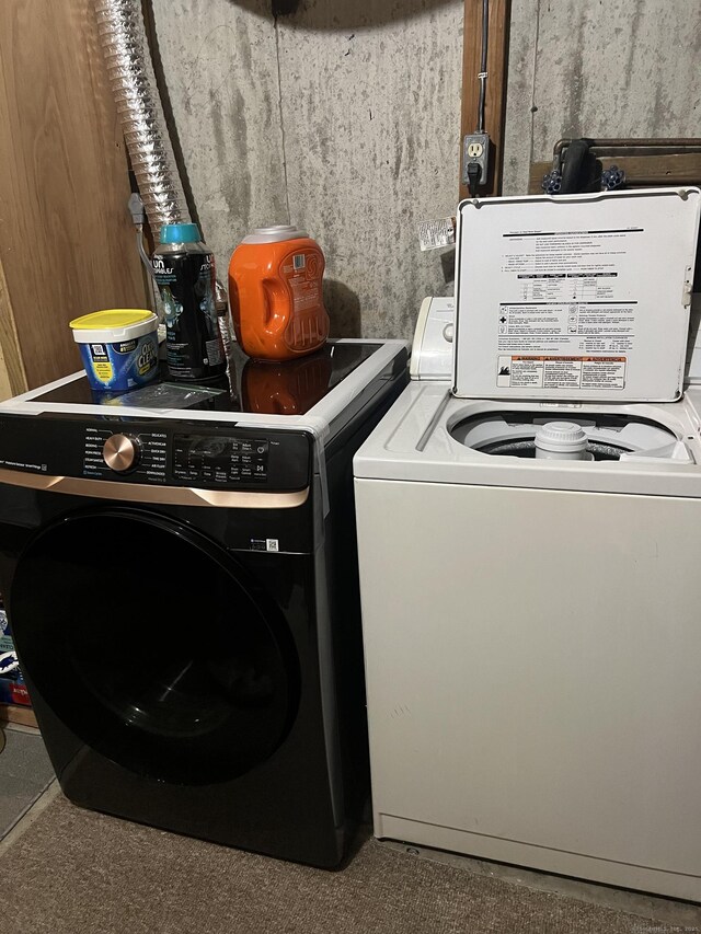 58 Milne Ave, Shelton, CT 06484 - washroom with washing machine and clothes dryer