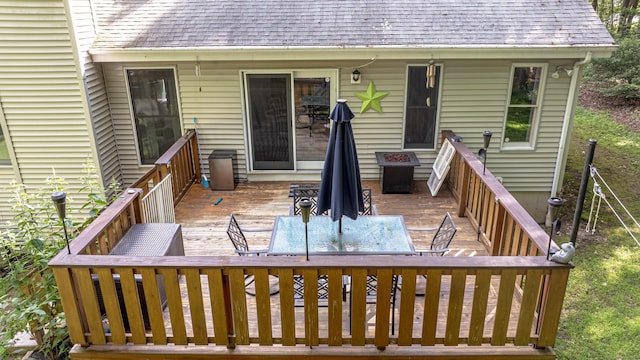 80 Richard Ave, Wolcott, CT 06716 - wooden deck with outdoor dining space
