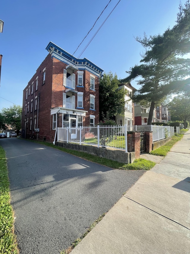 117 Shultas Pl, Hartford, CT 06114 - view of building exterior