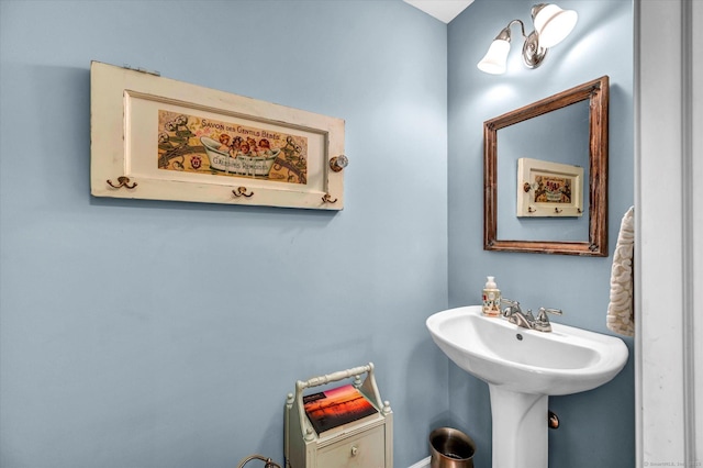18 Overlook Ave, Middletown, CT 06457 - view of bathroom
