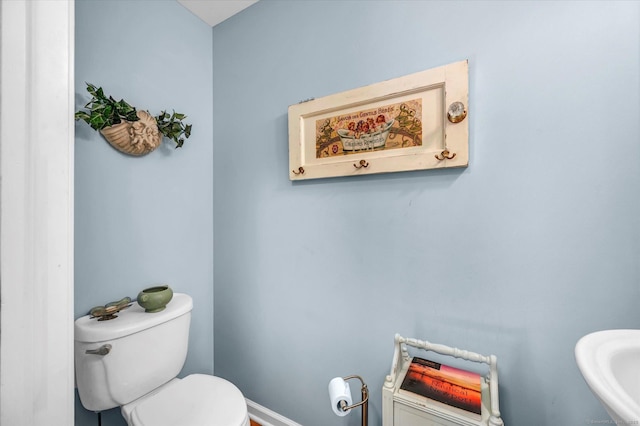 18 Overlook Ave, Middletown, CT 06457 - bathroom with toilet and a sink