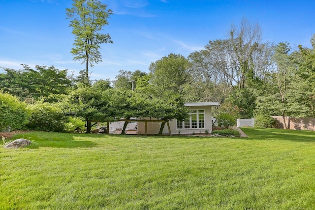7 Calvin Rd, Wilton, CT 06897 - view of yard