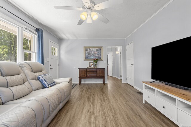 672 Bradley St, East Haven, CT 06512 - photo 8