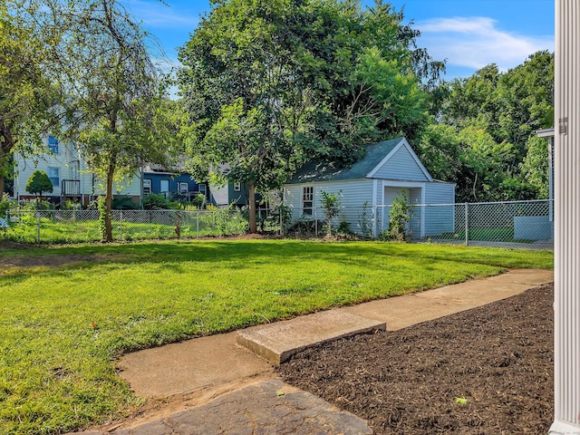 300 Central Ave, Norwich, CT 06360 - view of yard