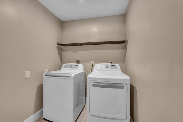 42 Woodmont Cir, East Haddam, CT 06423 - laundry room with washing machine and dryer and baseboards