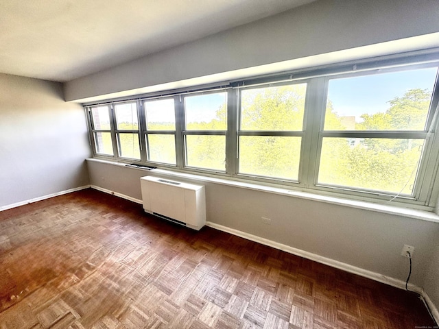 31 Woodland St Unit 7F, Hartford, CT 06103 - spare room with radiator heating unit and baseboards
