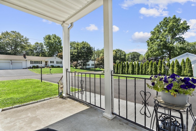 5 Greenfield Dr, Ansonia, CT 06401 - view of patio / terrace