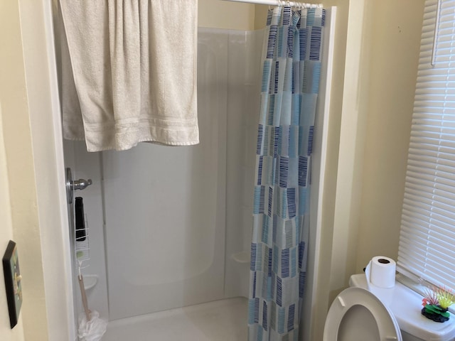 203 E Main St, Middletown, CT 06457 - bathroom with a shower stall and toilet