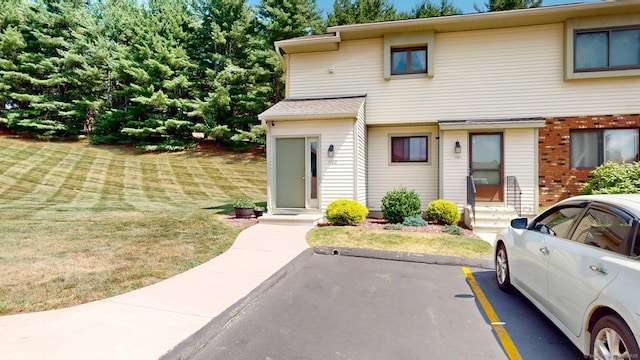 1102 Summer Hill Dr Unit 1102, South Windsor, CT 06074 - multi unit property featuring a front yard, entry steps, and uncovered parking