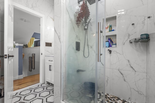 170 Red Oak Rd, Bridgeport, CT 06606 - bathroom with a marble finish shower