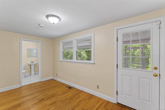 624 Kelsey St, Middletown, CT 06457 - photo 15