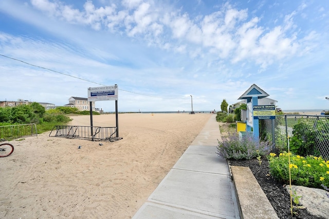 15 Hawks Nest Rd, Old Lyme, CT 06371 - view of property's community