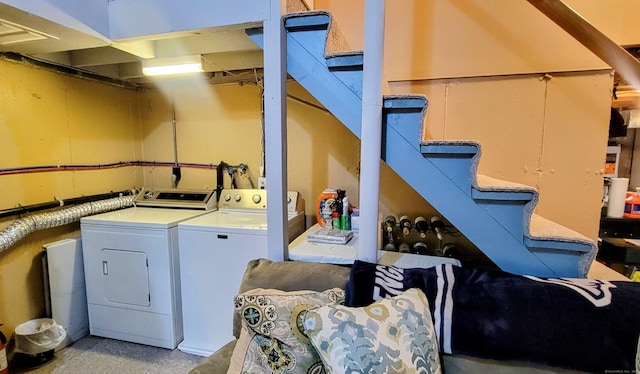 145 Brighton Cir, Windsor, CT 06095 - laundry area featuring washing machine and clothes dryer