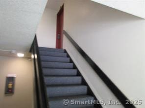 7 Padanaram Rd Unit I184, Danbury, CT 06811 - view of stairway