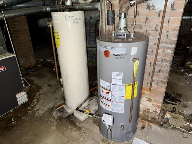 338 Sigourney St, Hartford, CT 06112 - utilities with water heater and heating unit