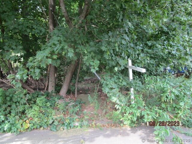 175 Colony St, Hamden, CT 06518