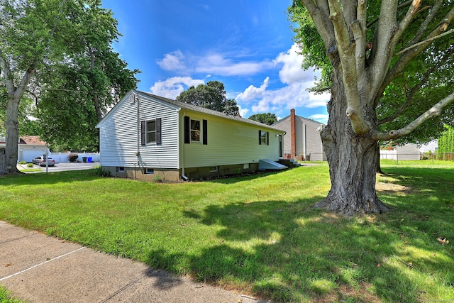 6 Overbrook Dr, East Hartford, CT 06118 - view of side of home with a yard