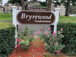 711 Twin Circle Dr Unit 711, South Windsor, CT 06074 - view of community sign