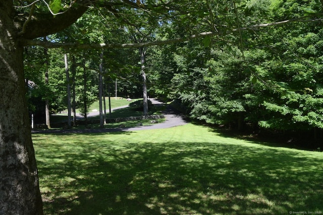 80 Lounsbury Ln, Ridgefield, CT 06877