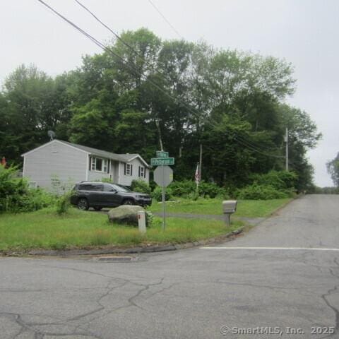 12 Petersson Cir, Stafford, CT 06076 - photo 3