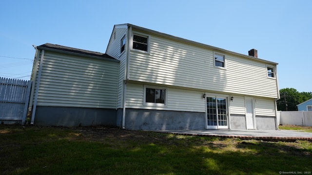 89 Henderson Dr, East Hartford, CT 06108 - photo 2