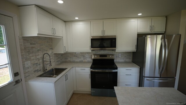 89 Henderson Dr, East Hartford, CT 06108 - photo 5