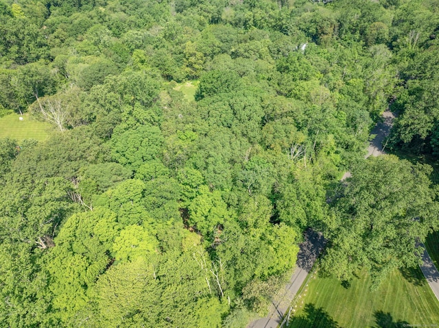 120 Briscoe Rd, New Canaan, CT 06840