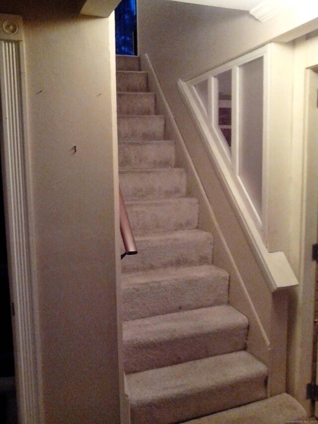 134 Greenwich Ave, New Haven, CT 06519 - view of stairway